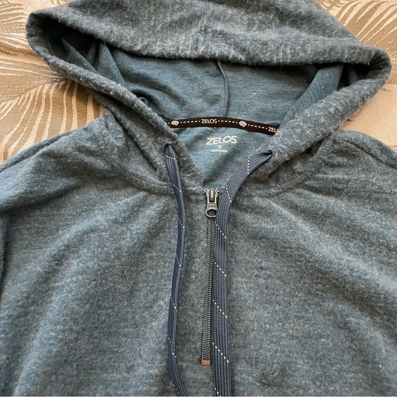 Zelos Men’s Textured Hoodie - Picture 3 of 6